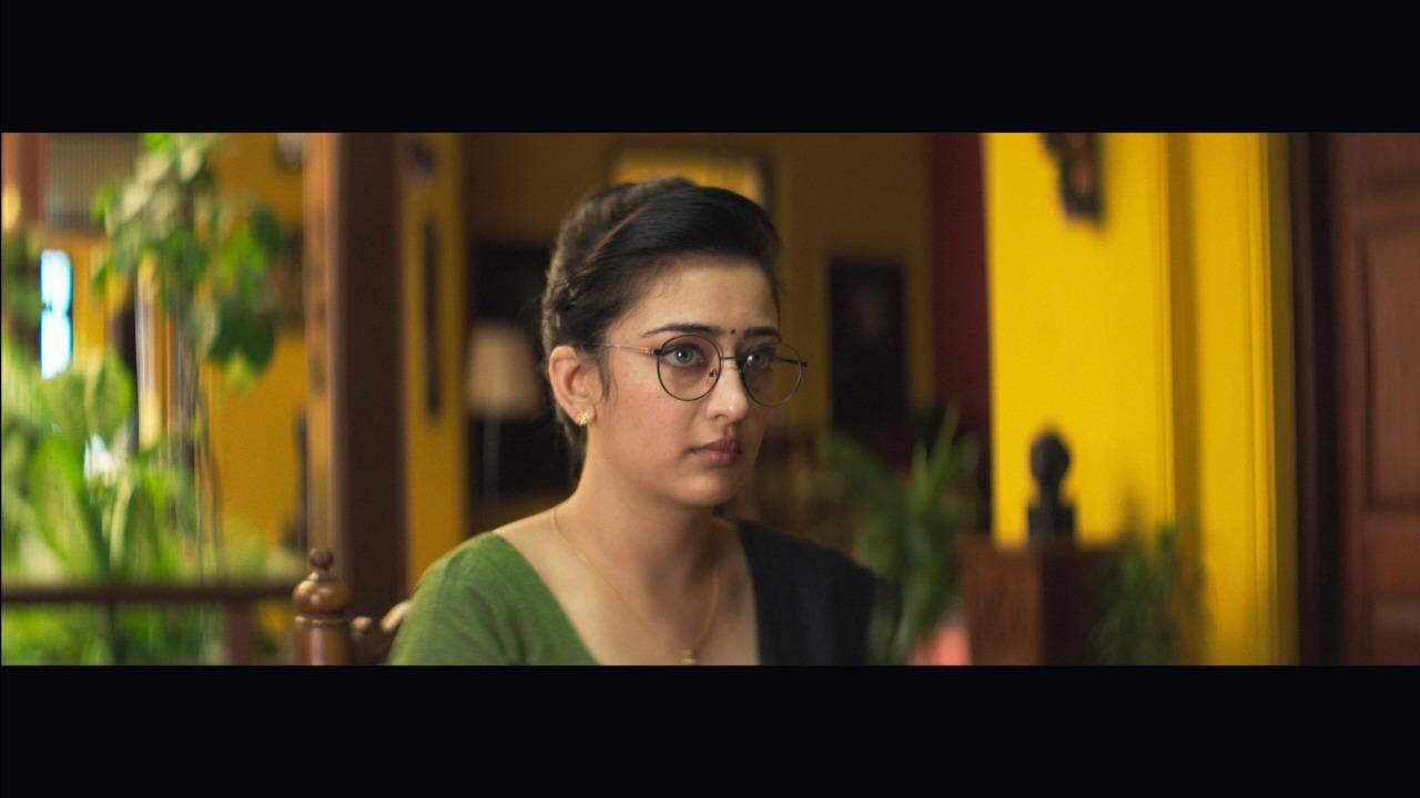 Achcham Madam Naanam Payirppu enthralling trailer unveiled by Ulaga Nayagan