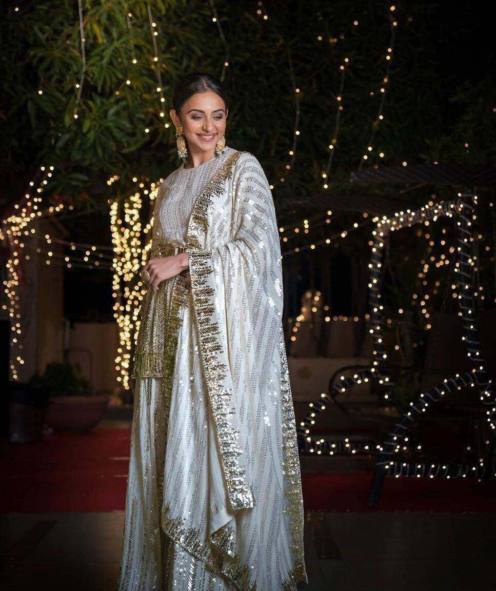 Rakul Preet Singh on her festive outfit goes viral