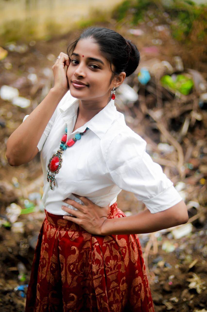 “Such a great star asked me permission to fall on my feet” – Actress Sheela Rajkumar