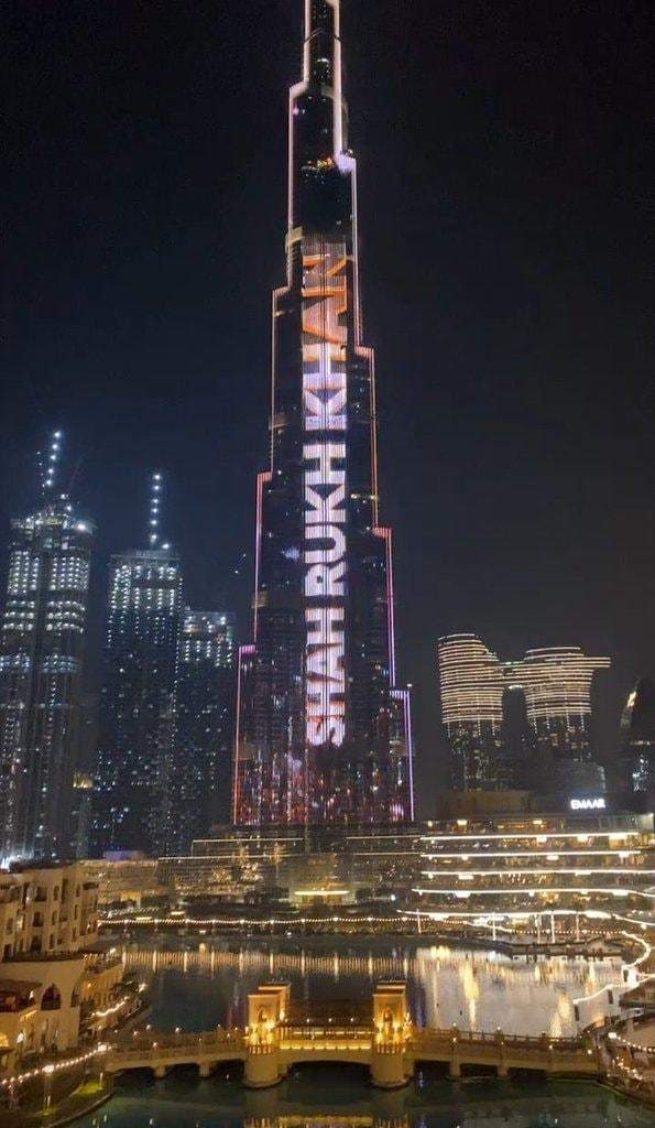 Dubai’s iconic skyscraper Burj Khalifa lit up lights to wish the King Khan on his birthday