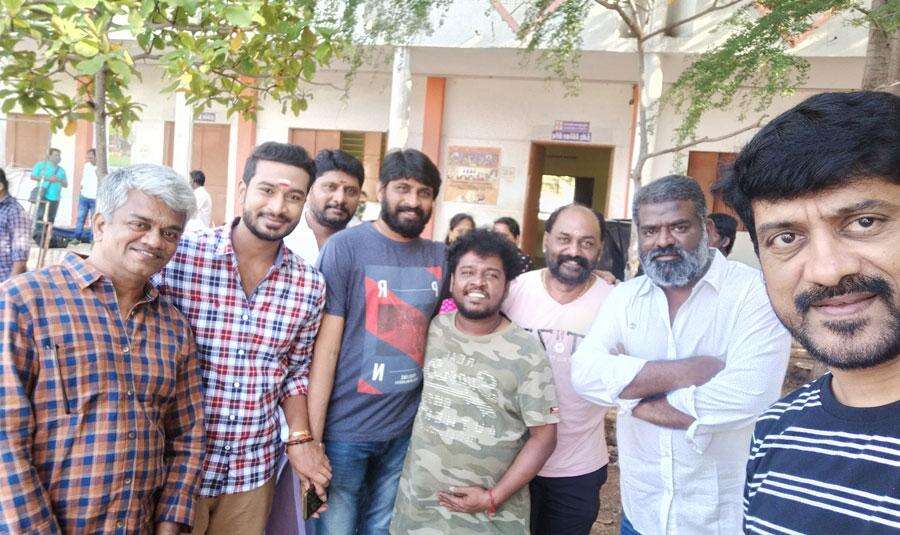 “Kullanari Koottam” director returns back after a decade for his second venture