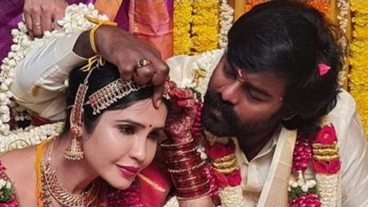 Locked and hitched: Producer RK Suresh gets married