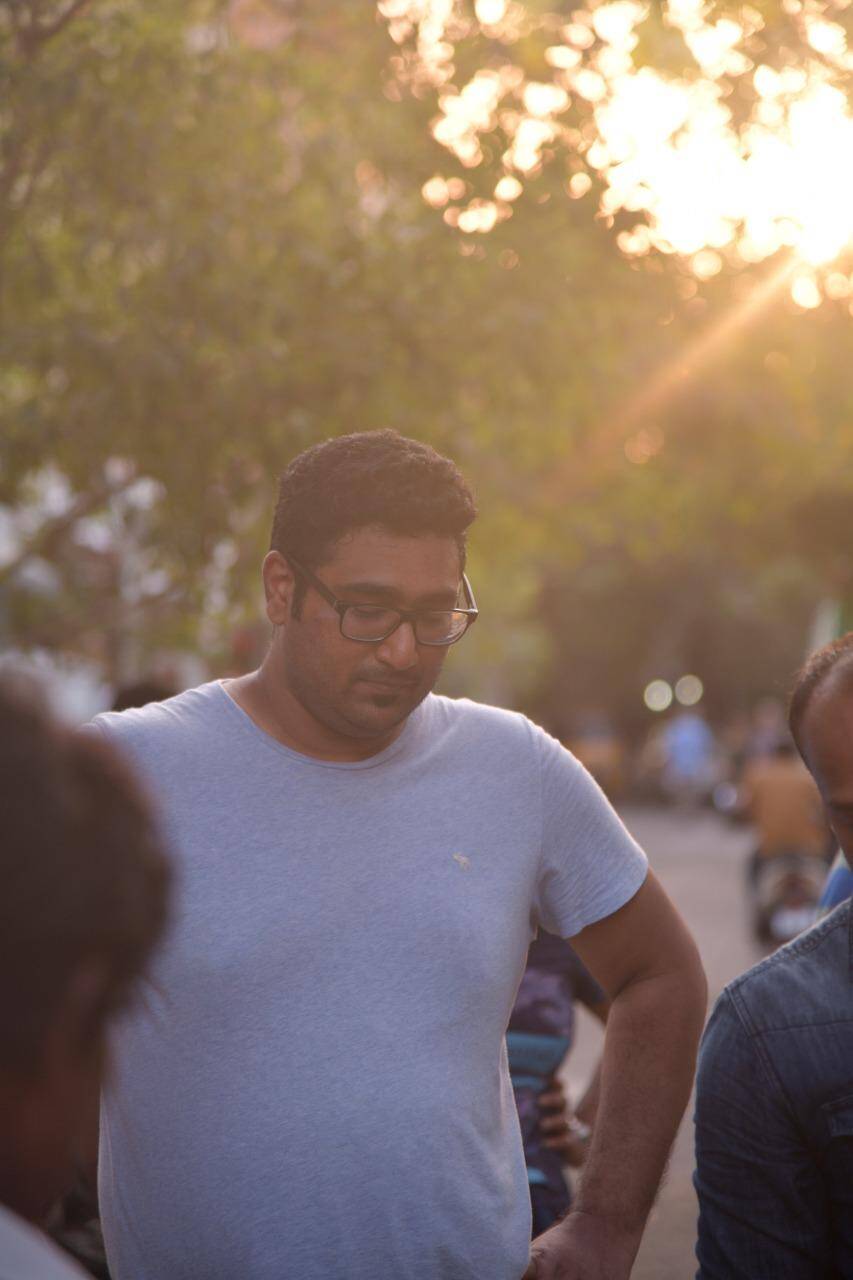 Achcham Madam Naanam Payirppu enthralling trailer unveiled by Ulaga Nayagan