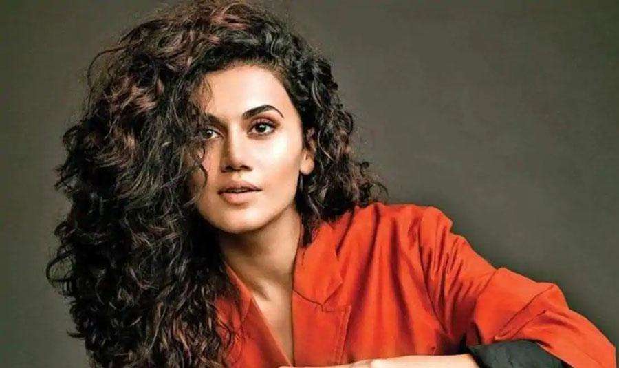Taapsee lost Two Big Star's Movies because of 'Nepotism'!