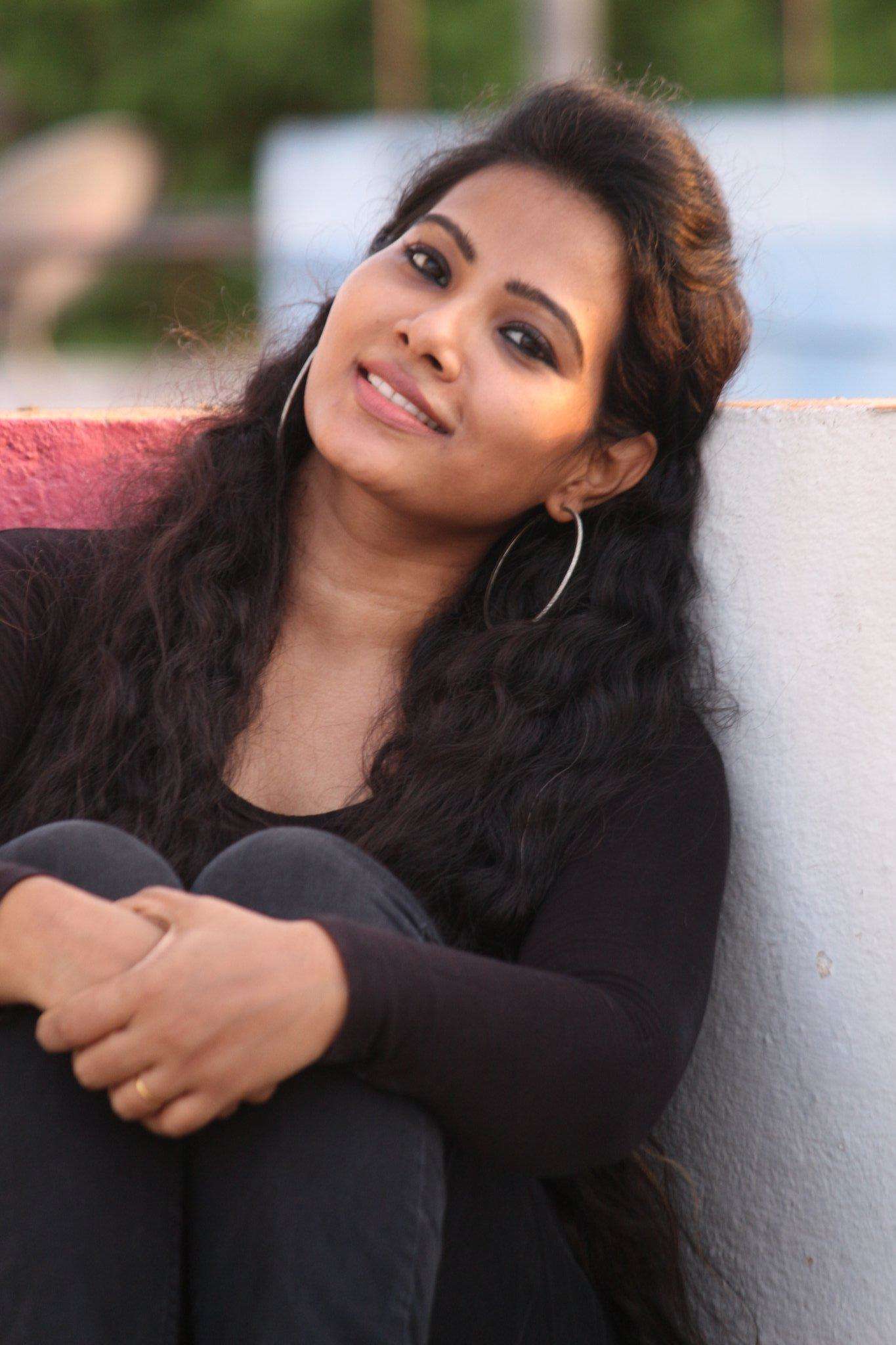 Dhivya Duraisami to have a crack at the big screen with actor Jai