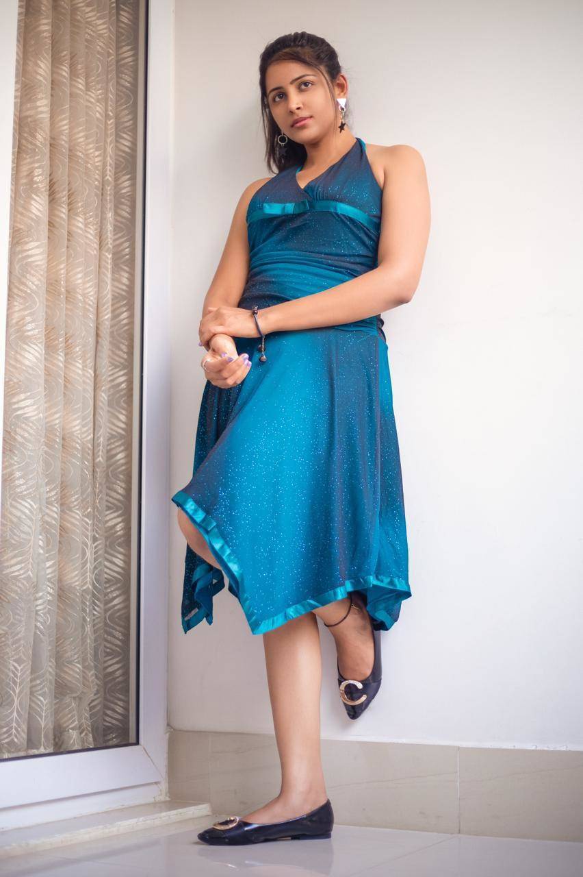 Actress Subhiksha Latest Photoshoot pics