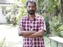 'Don't spoil Na. Muthukumar's Lyrics. This is your limit' Netizens comments on Vanitha!