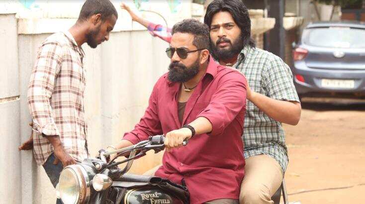 Ramya Pandian and ‘Sembaruthu’ fame Karthik Raj’s web series to stream on ZEE5 on this date