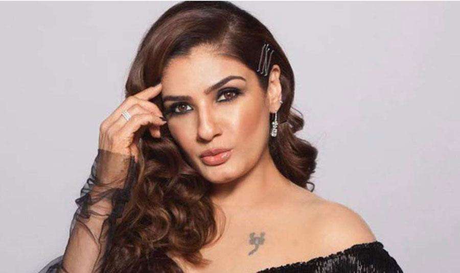 'I never slept around with heroes so many people tried to end my cinema career' Raveena Tandon opens up!