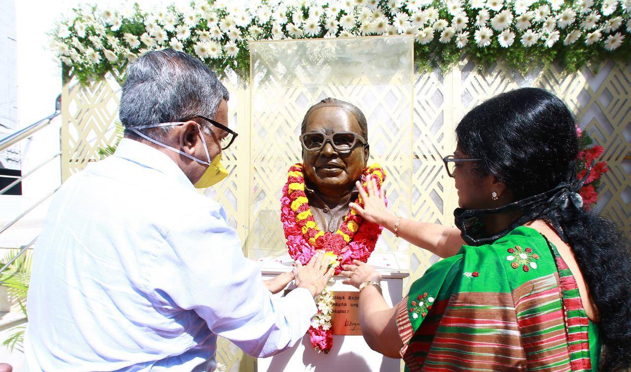 Kamal and Rajini stand on the shoulders of a giant K. Balachander