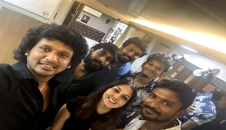 கோலாகலமாக தொடங்கியது லியோ வெற்றி கொண்டாட்டம்