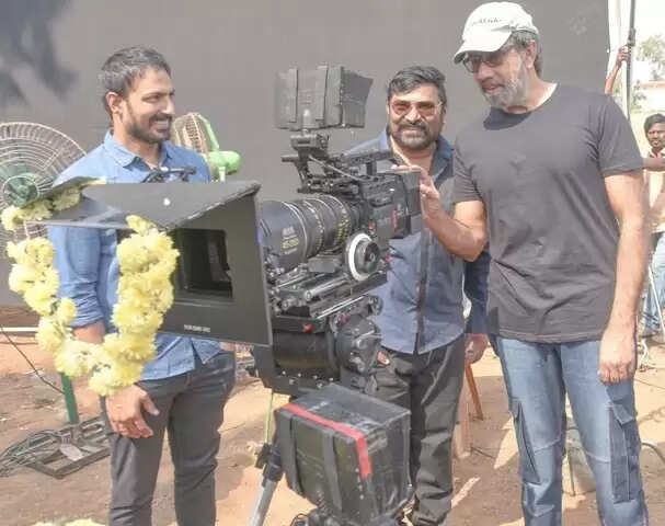 Theerpugal Virkkapadum